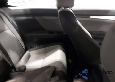 2016 Honda Civic Lx z USA, uszkodzony, nr VIN 2HGFC4B58GH309398